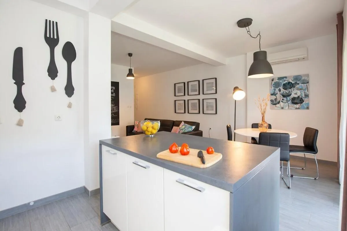 Istria Sea Side Apartment 210 & 209 Labin