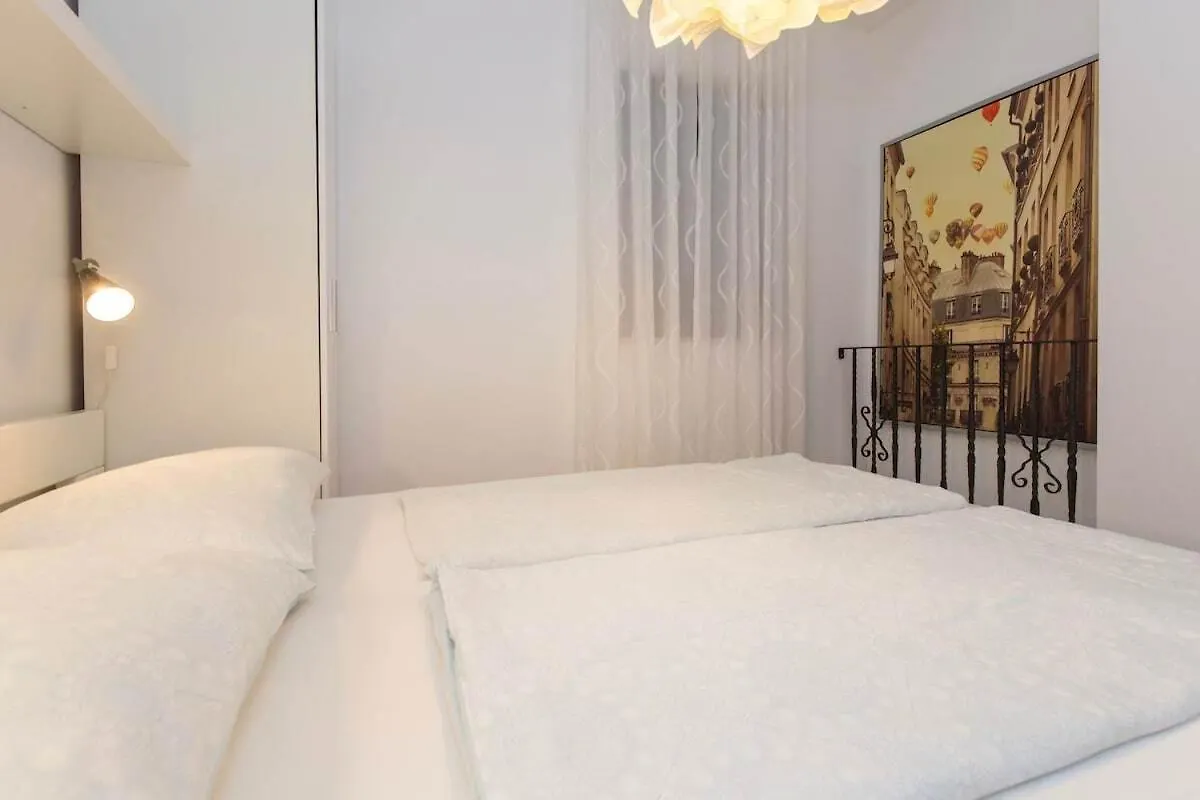 Istria Sea Side Apartment 210 & 209 Labin