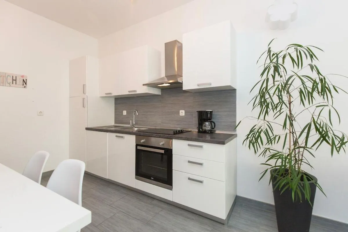 Istria Sea Side Apartment 210 & 209 Labin  Horvátország