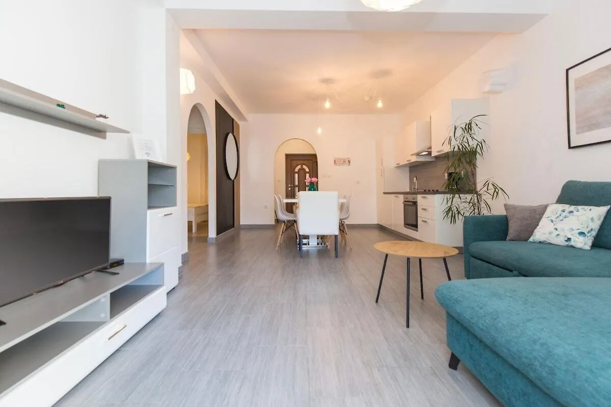 Istria Sea Side Apartment 210 & 209 Labin