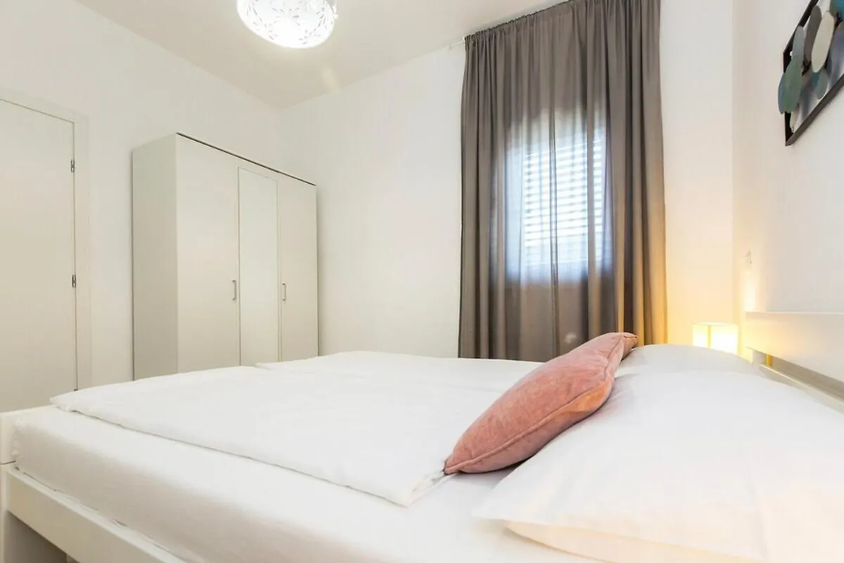 Istria Sea Side Apartment 210 & 209 Labin  Horvátország