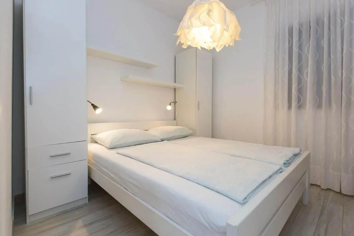 Istria Sea Side Apartment 210 & 209 Labin   Labin (Istria)
